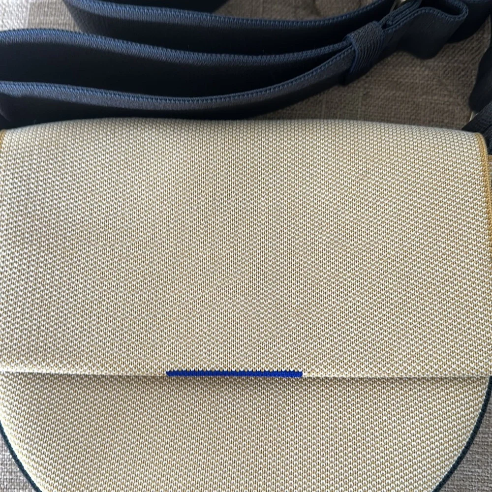 Rothy’s Saddle Bag - Picture 2 of 5